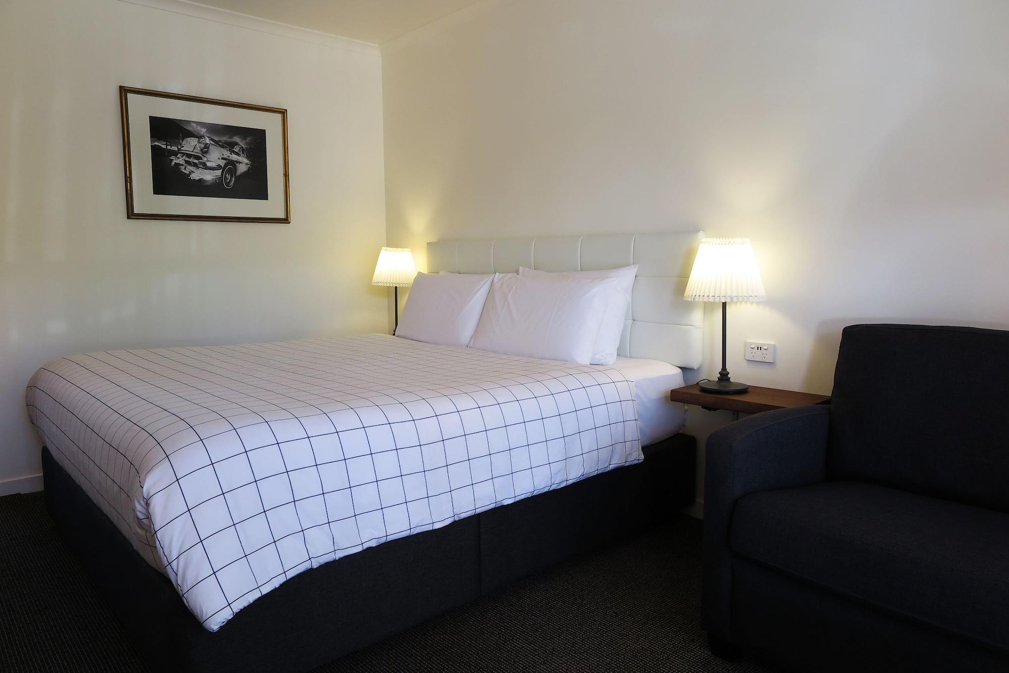 Summerhill Motor Inn (Adults Only) Merimbula Bagian luar foto