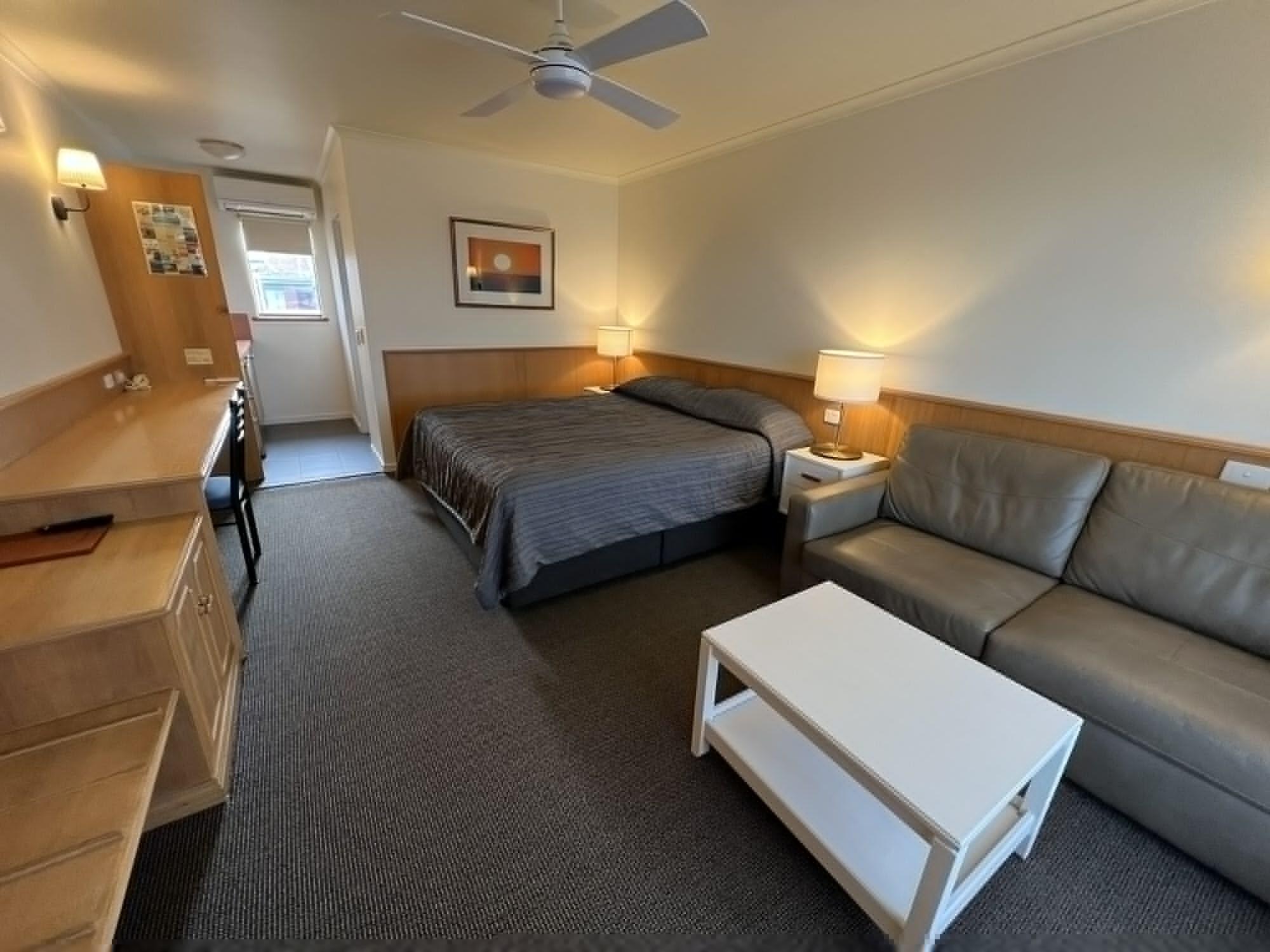 Summerhill Motor Inn (Adults Only) Merimbula Bagian luar foto