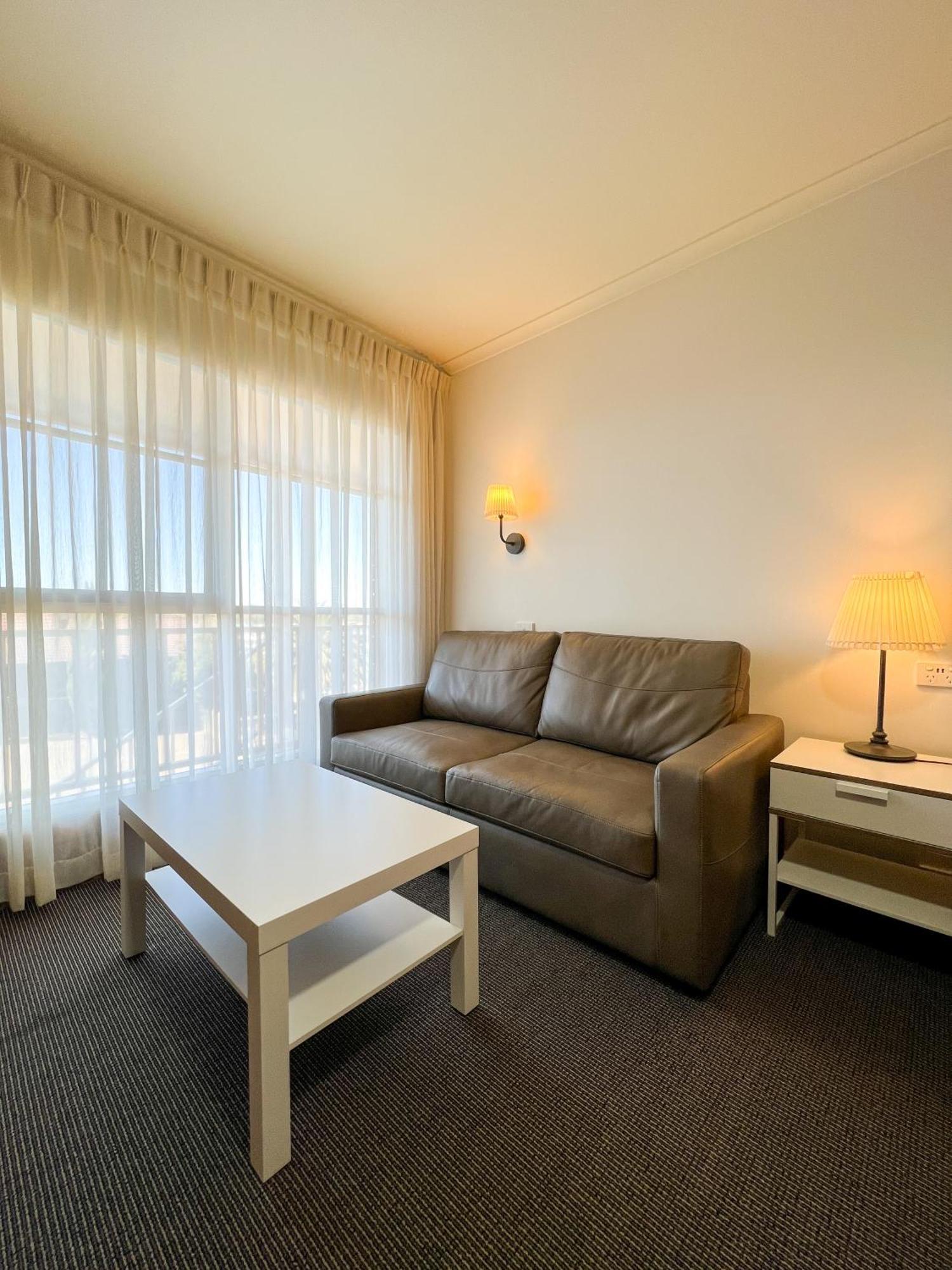 Summerhill Motor Inn (Adults Only) Merimbula Bagian luar foto